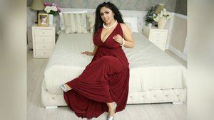 Real Huge Tits XXX Dessert