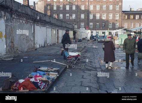 Handel detaliczny fotografías e imágenes de alta resolución Alamy