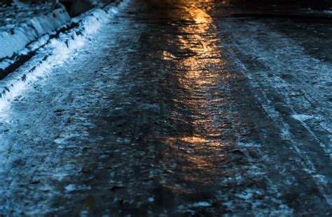 Commercial Passenger Plane Slides off Runway at Rock Springs Airport