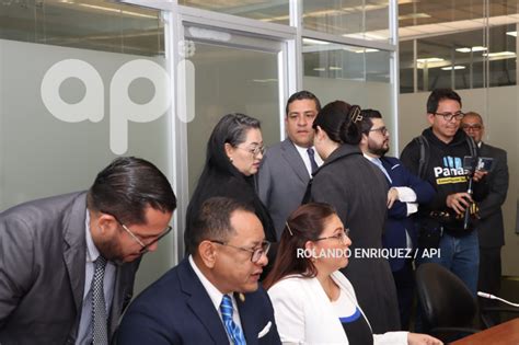 Fotografías Politica ASAMBLEA EX MINISTRO SANTOS FISCALIZACION