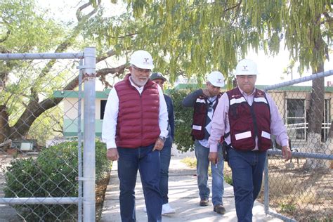 Revisa Obras Públicas trabajos de rehabilitación de Centros de Salud en