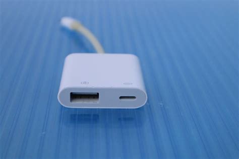 Yahooオークション E5223 Y Apple Lightning Usb 3カメラアダプタ A