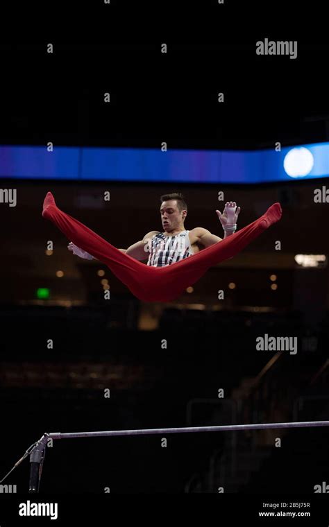 Sam Mikulak Hi Res Stock Photography And Images Alamy