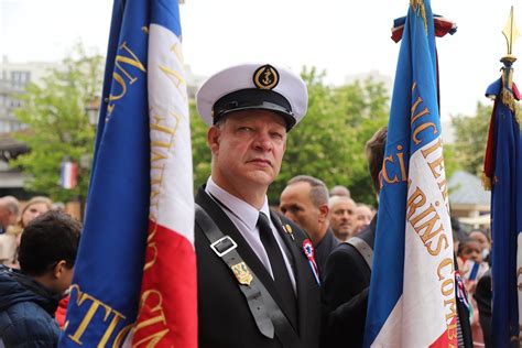 Ville De Poissy On Twitter M Moire Dans Son Discours Sur Le Parvis