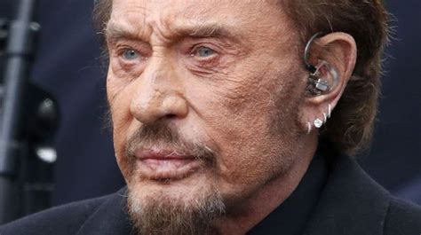 Johnny Hallyday Malade La Une De Charlie Hebdo Divise