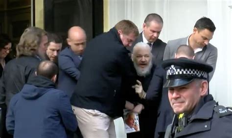 Julian Assange ‘accessed Ecuador’s Security Files’ From Inside Embassy President Says Uk