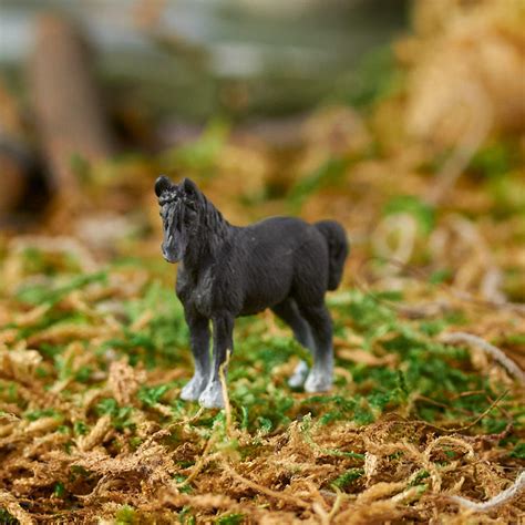 Micro Mini Clydesdale Work Horse Figurine - Fairy Garden Supplies ...