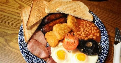 Breakfast menu at Wetherspoons hit by eggs crisis - Wales Online