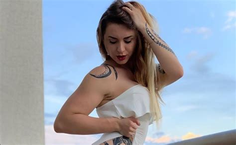 Rap Sensual Ingrid Brans La Reata De Brozo Abandona Para Siempre