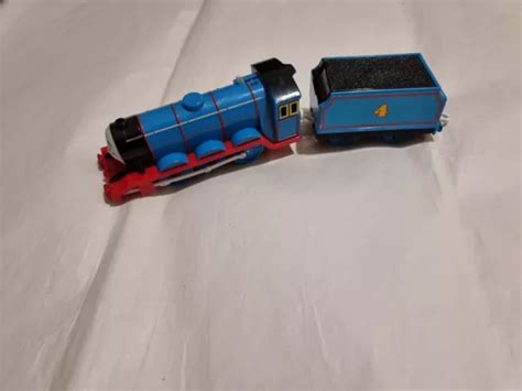 THOMAS THE TANK Engine Friends Trackmaster MOTORIZED GORDON TRAIN