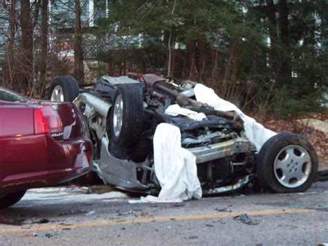 Teen Killed In Three Car Crash In Rockland Cbs Boston