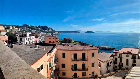 Alla Scoperta Del Rione Terra Di Pozzuoli Latitudes