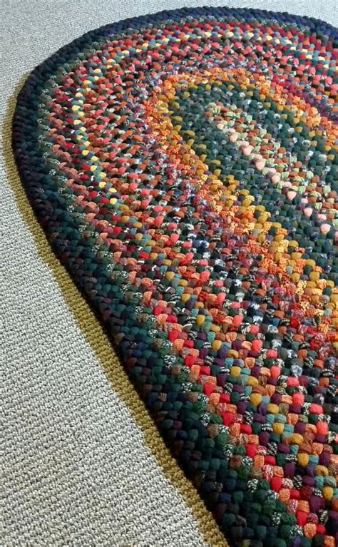 Braided 2 5 X 5 Foot Wool Rug In Autumn Colors Will Create Etsy Braided Wool Rug Braided Rug