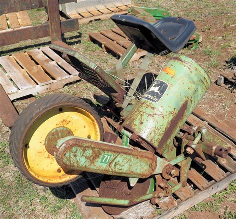 John Deere 1 Row Planter