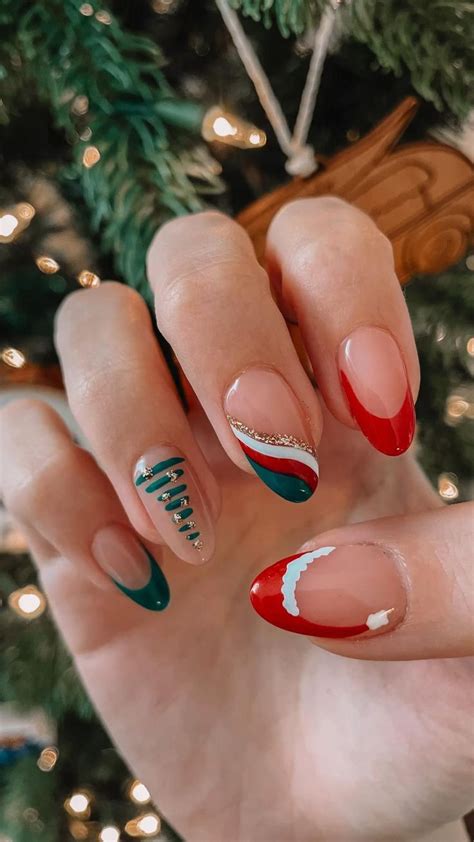 Christmas Holiday Nails Green Red White Gold Glitter Christmas Tree