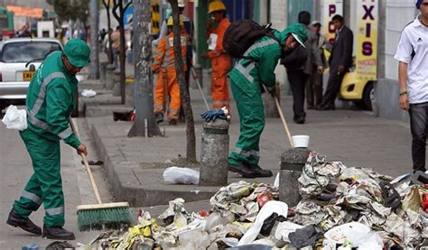 Continúa La Crisis De Basura En Bogotá Valaguelaquesipuedo