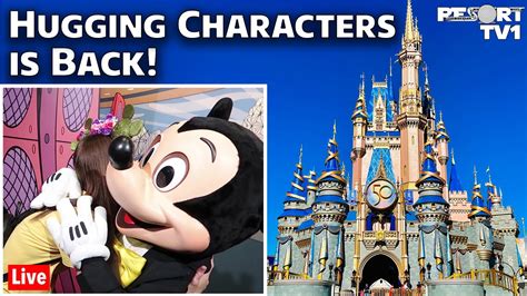 Live Hugging Mickey Minnie Mouse Is Back At Magic Kingdom Walt