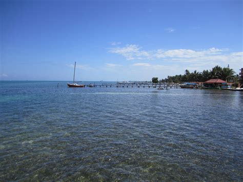 Caye Caulker Belize Clear Water The Water Is Crystal C Flickr