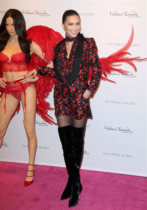 Adriana Lima 18 Hot Celebs Home
