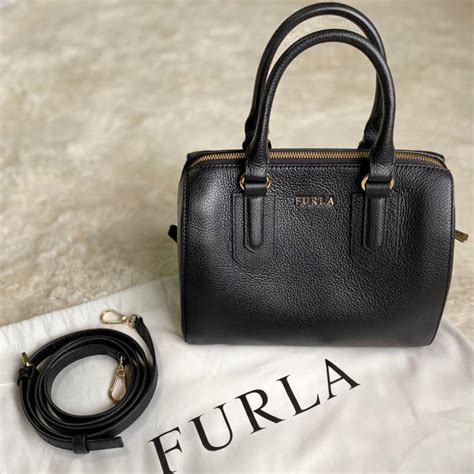 【極美品】furla フルラ ショルダーバック ブラック ミニ Blogknakjp