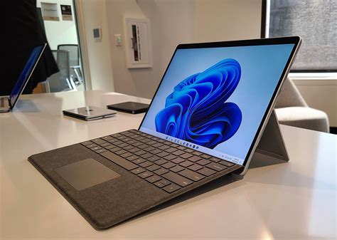 Microsofts Surface Pro 8 Sets The Bar For Windows Tablets Even Higher