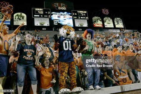 266 Aubie Mascot Photos & High Res Pictures - Getty Images