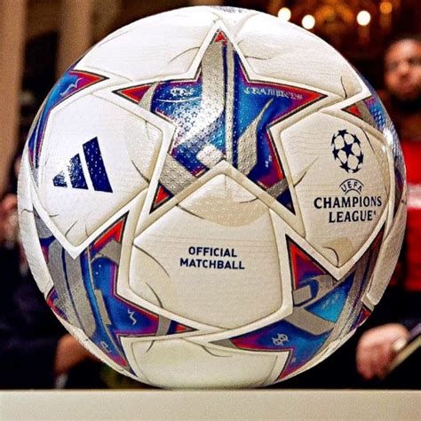 La UEFA ha desvelado el balón que se utilizará en la Champions League