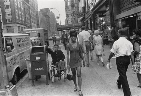 Bystander: A history of street photography by Joel Meyerowitz and Colin Westerbeck | Creative Boom