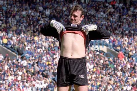 Everton Legend Tried To Get On The Pitch Naked Before Demanding Giant