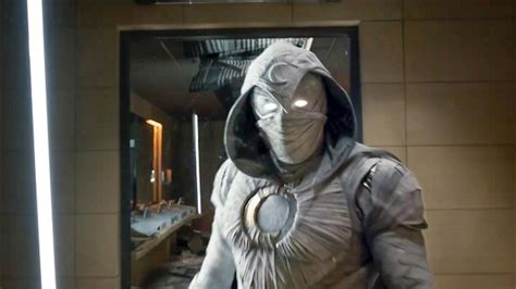 Moon Knight Review Oscar Isaac Ethan Hawke Disney Show Is Too