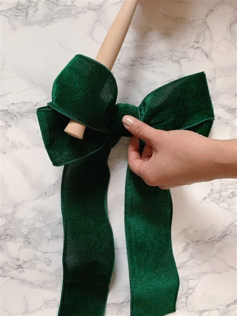 Our Christmas Tree Easy Diy Holiday Bow Tutorial Artofit