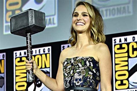 Natalie Portman Returns To The Marvel Cinematic Universe As Female Thor | Rave It Up