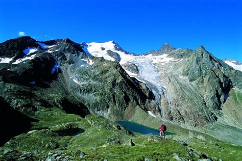 Sulzenau H Tte Blaue Lacke Und Gr Nausee Stubaital Tirol