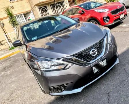 Nissan Sentra Advance Aut Usado Color Gris Oxford Precio