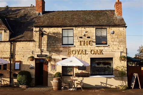 The Royal Oak Pub And Restaurant In Prestbury Near Cheltenham