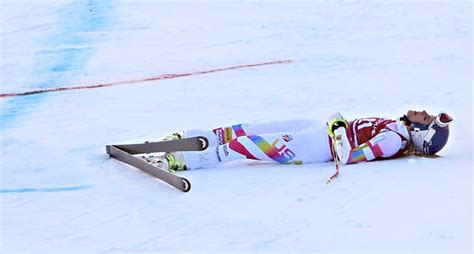 Lindsey Vonn Settles For Bronze In Downhill Sofia Goggia Takes Gold