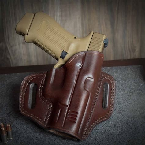 Quickship Glock 19 Pancake Style Leather Holster Model 2010