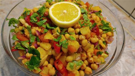 Aloo Cholay Chana Chaat Easy Aloo Channa Chaat Almas World Youtube