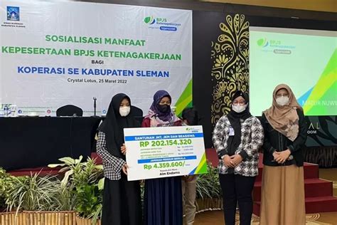 Bp Jamsostek Beri Jaminan Sosial Bagi Karyawan Dan Pengurus Koperasi