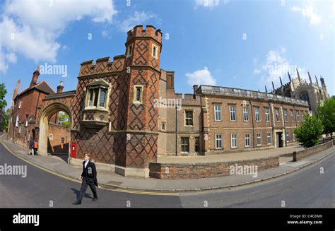 Public Schoolboy Eton College Eton School Berkshire England Uk