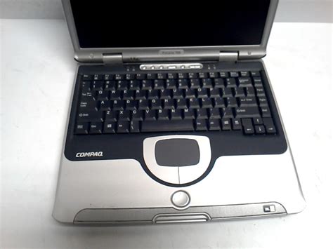 HP Compaq Presario 700 700US Laptop AMD Duron Processor 900MHz 128MB 0HDD