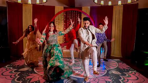 Surprise Groom Bhangra Performance Indian Wedding Youtube