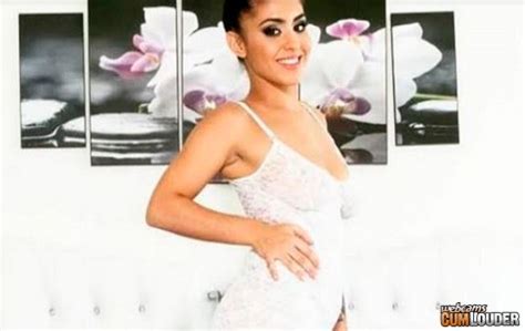 Videochat With Aysha Porn Webcam With Aysha Cumlouder