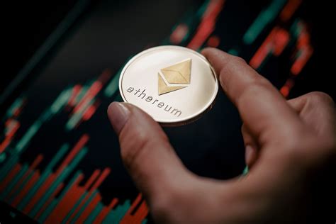 Ethereum Kann Der ETH Kurs Einen Boden Ausbilden