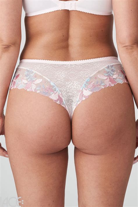 PrimaDonna Lingerie Mohala Luxe String Lace Lingerie Nl