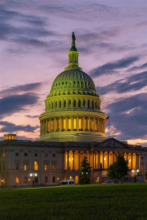 Capitol Building. U.S. Capitol Scenic Photos. Capitol Hill Cityscape ...