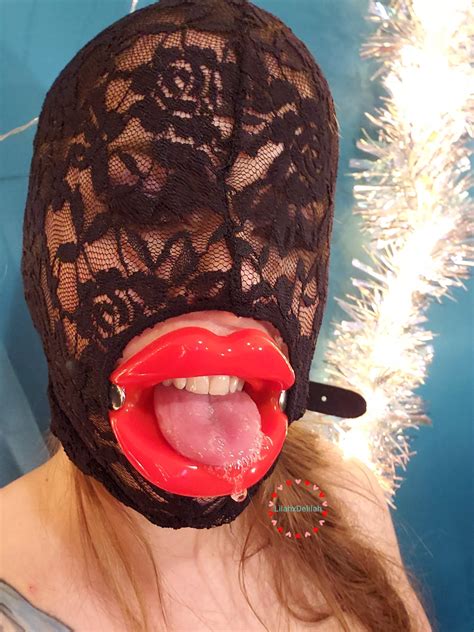 Big Red Silicone Lips Match Perfectly With Hoods Nudes Girlsinhoods NUDE PICS ORG