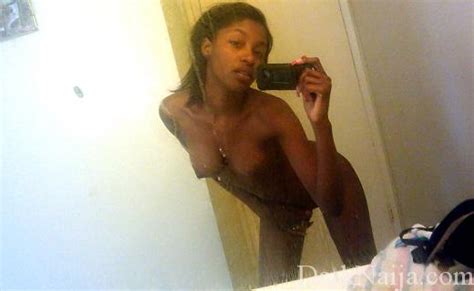 Enugu Girl With Small Breast Take Naked Photos In Mirror Nodo Leaks