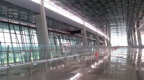 Di Terminal 3 Foto Dn Aidit Bersanding Dengan Ahmad Dahlan Dan Hasyim