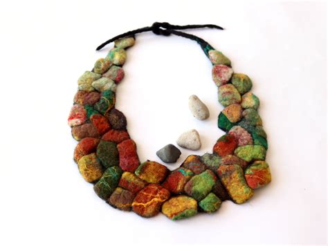 Felted Necklace Green Stones Necklace Wool Rock Wool Etsy Felt